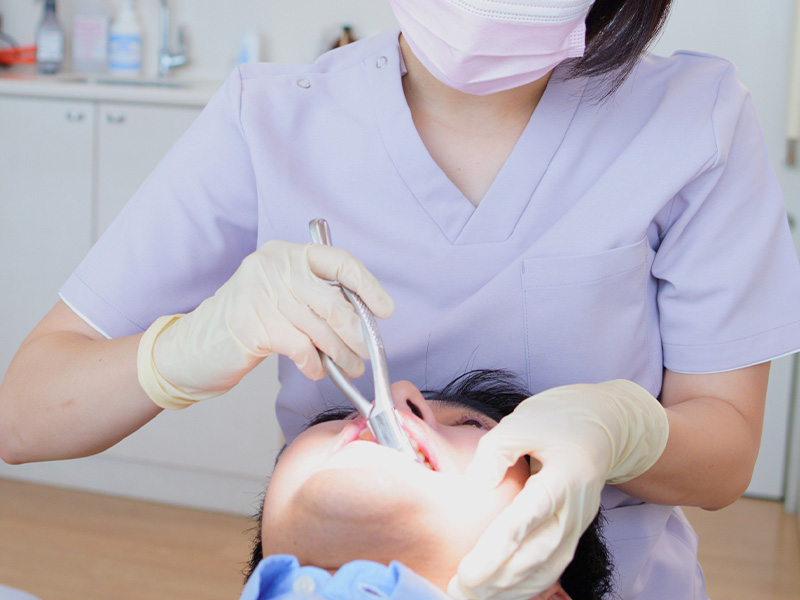 歯科口腔外科治療